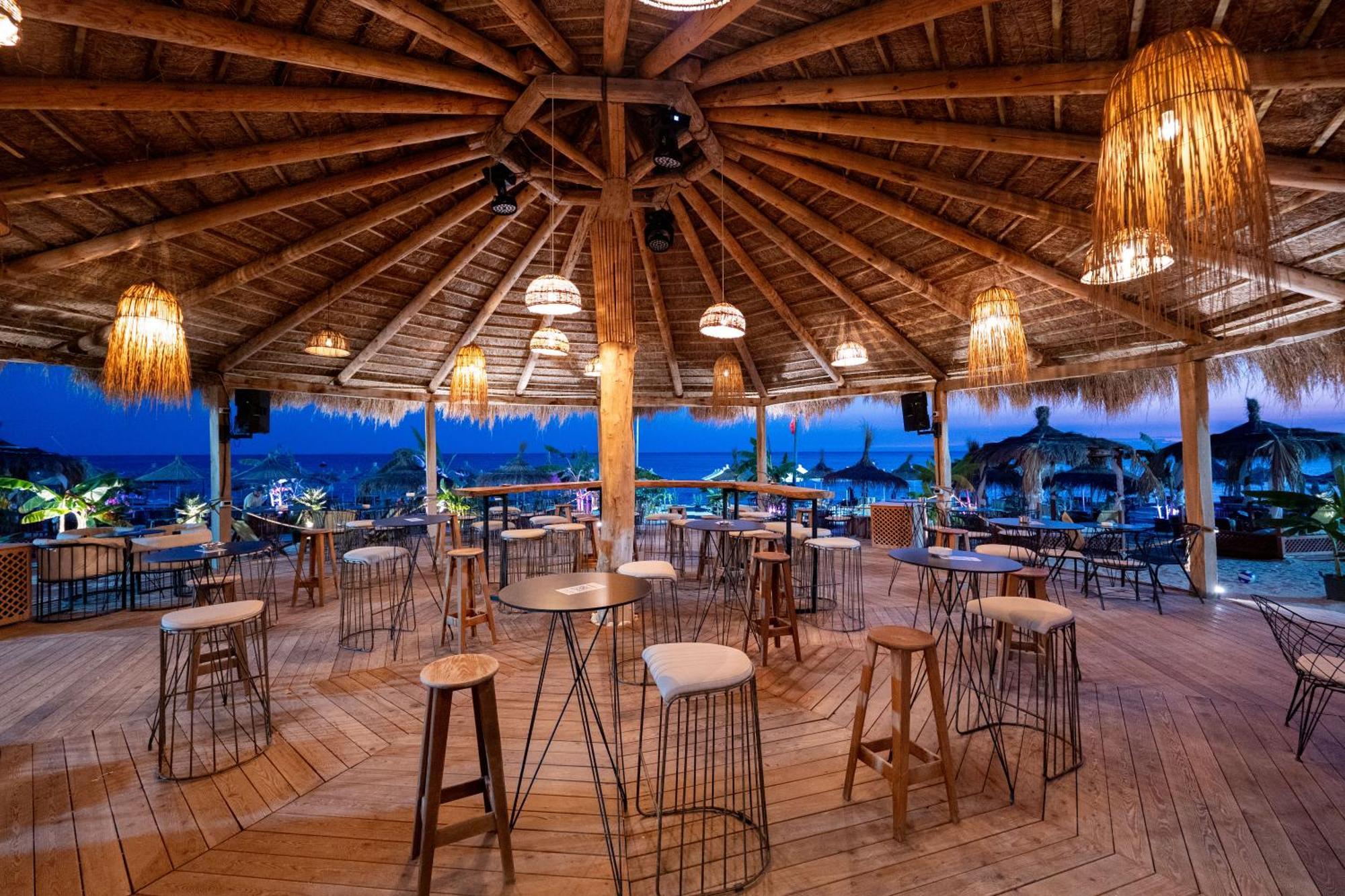Domi Beach Valley Dhërmi 外观 照片